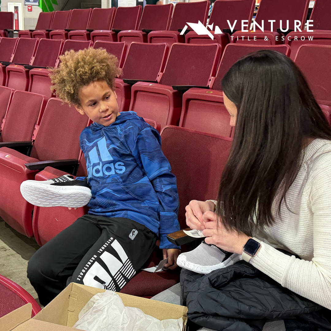a-big-check-and-even-bigger-smiles-supporting-iysc-and-sneakers-for-kids__2__031126_Blog3.jpg